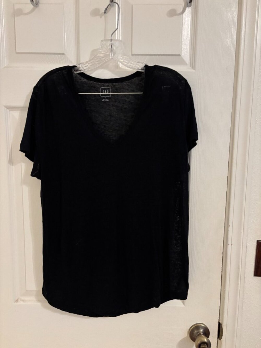Gap Sheer Short Sleeve Top - L